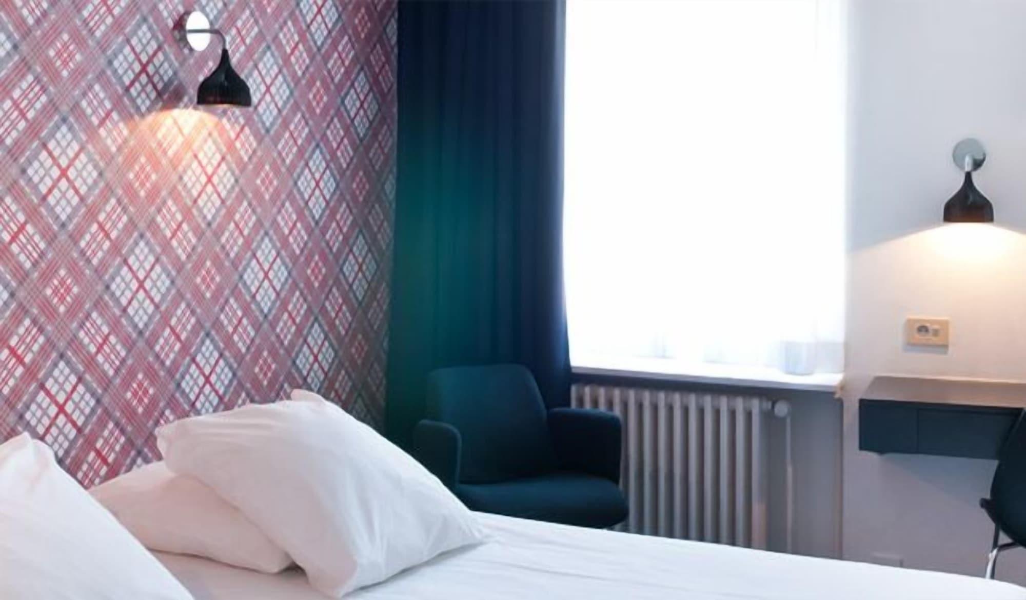 Hotel Queen Anne Брюксел Екстериор снимка
