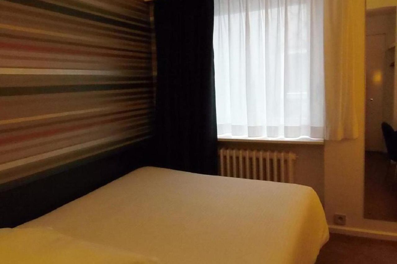 Hotel Queen Anne Брюксел Екстериор снимка